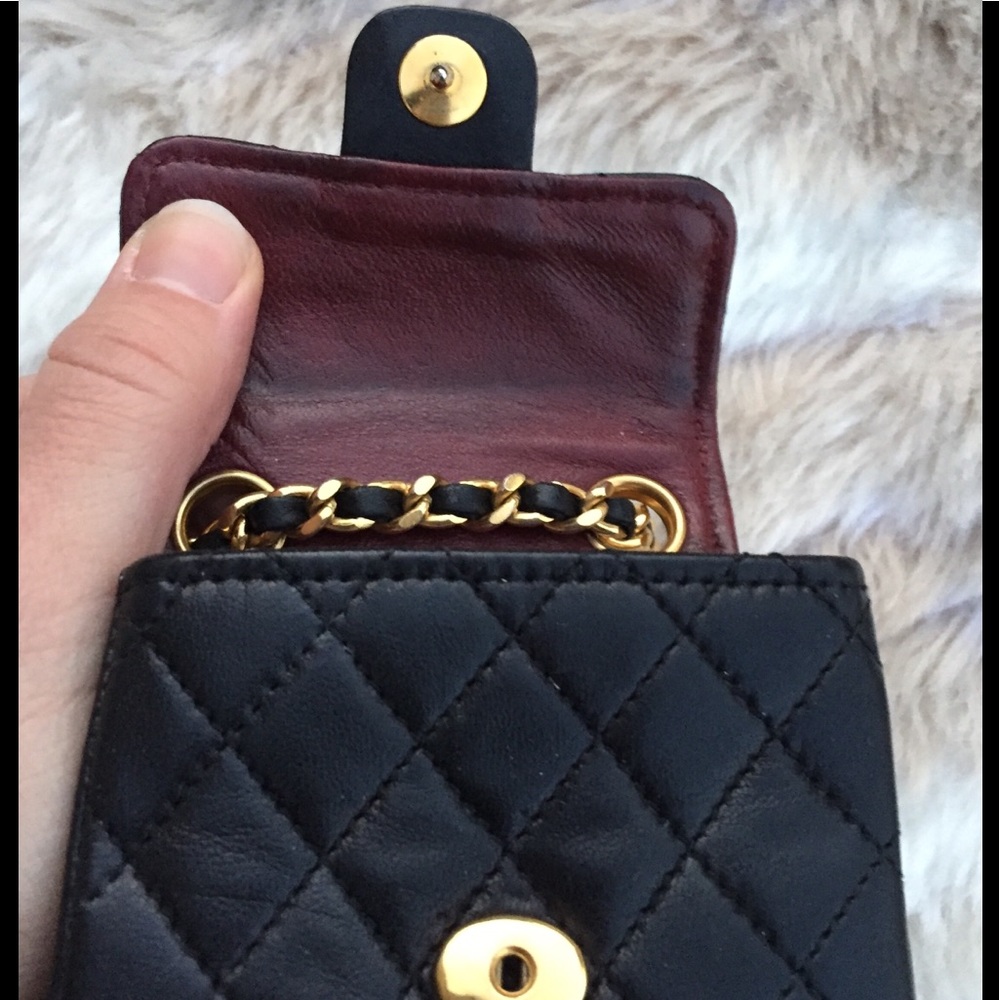 TAKING OFFERS Chanel mini belt flap bag Fanny Pack - Picture 6 of 8